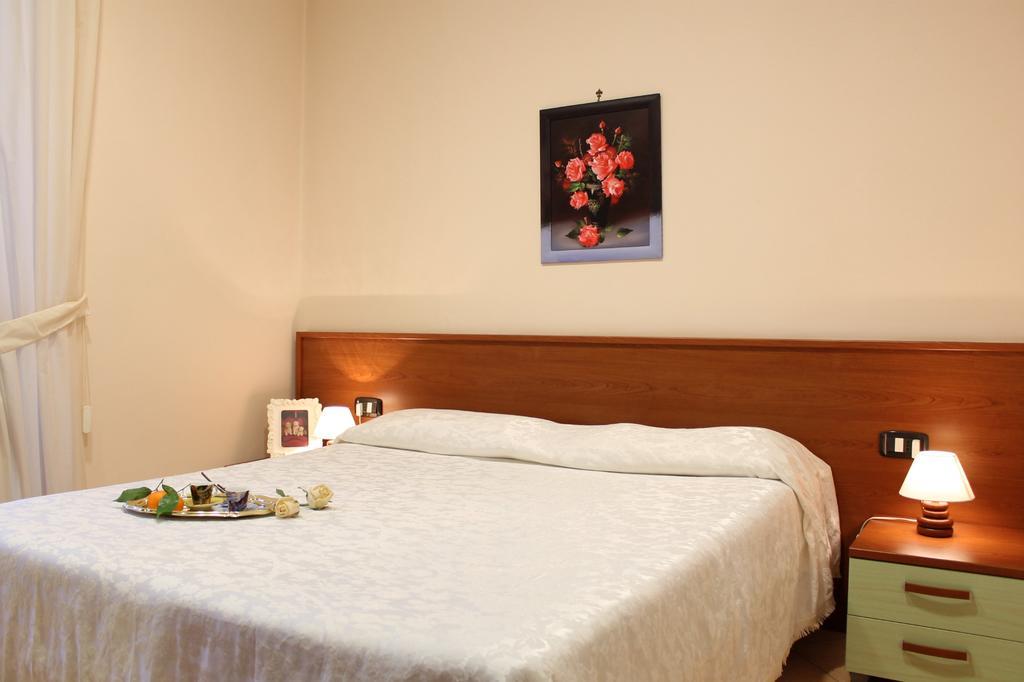 House Betty By Holiday World Albisola Superiore Extérieur photo