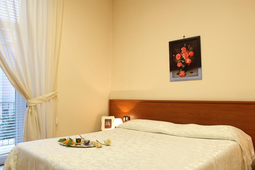 House Betty By Holiday World Albisola Superiore Extérieur photo
